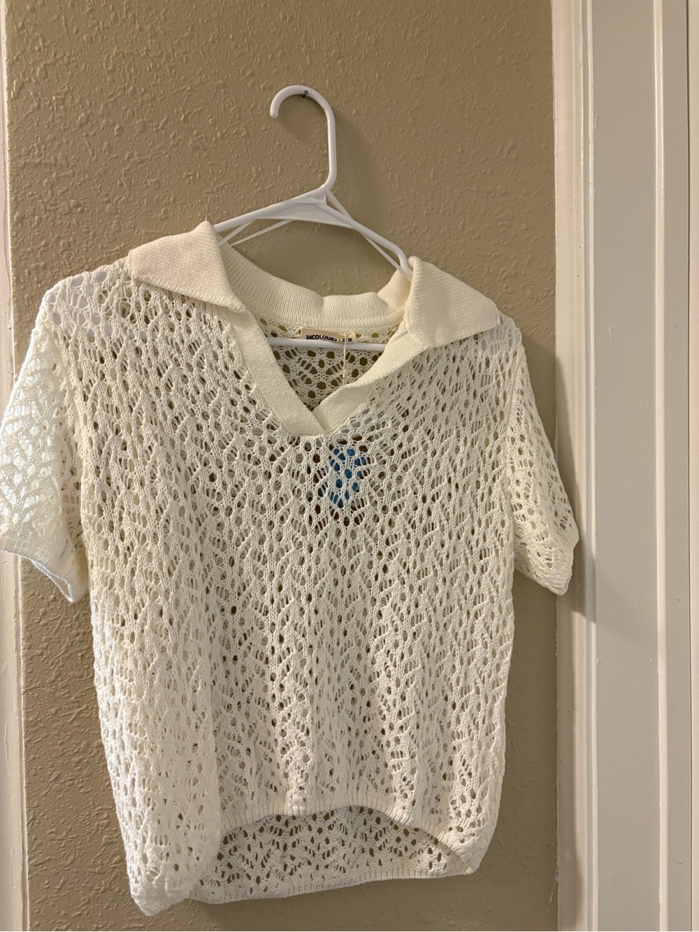 Cream Open Knit Short Sleeve Sweater with V-Neck Collar